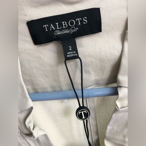 NWT Talbots Tan Jacket w/ Ruffle Details, Size 2 - Picture 5 of 7